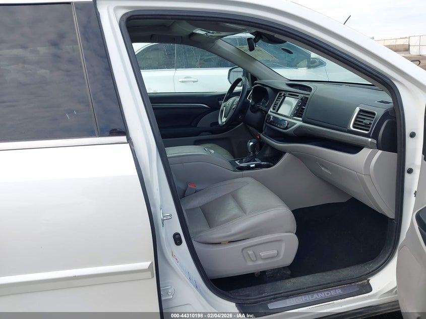 2018 Toyota Highlander Limited