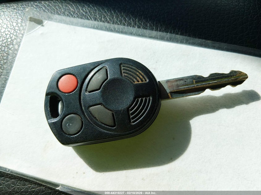 2008 Ford Edge Limited VIN: 2FMDK39C98BB37812 Lot: 44310227