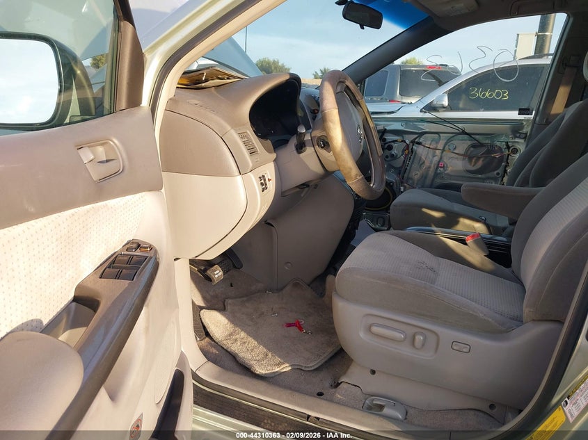 2007 Toyota Sienna Le