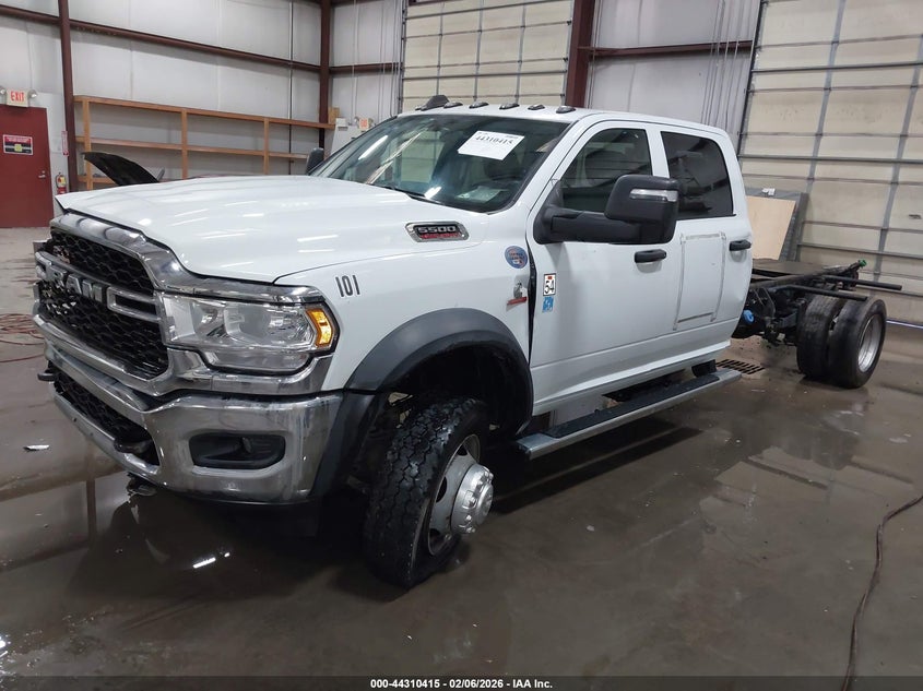 2024 RAM 5500 CHASSIS auction photo 2
