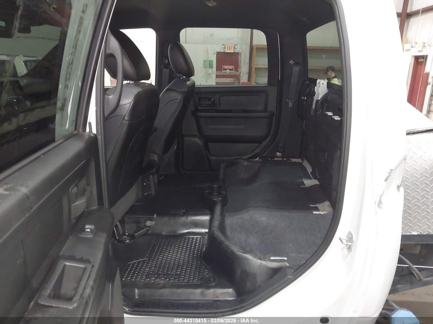 2024 RAM 5500 CHASSIS auction photo 6