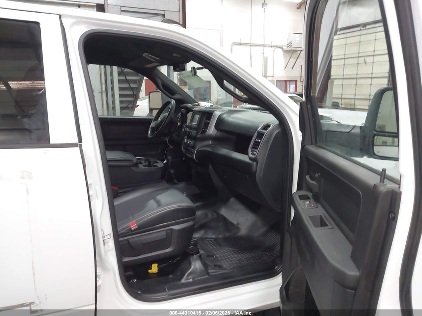 2024 RAM 5500 CHASSIS auction photo 7