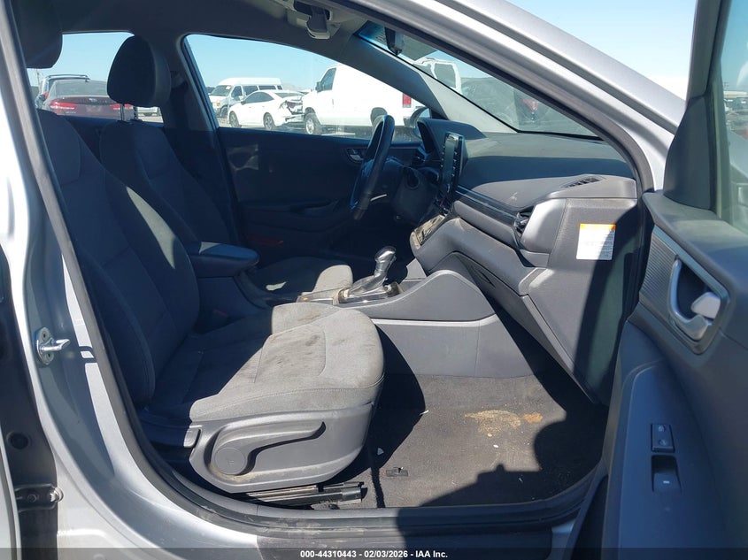 2020 Hyundai Ioniq Hybrid Blue