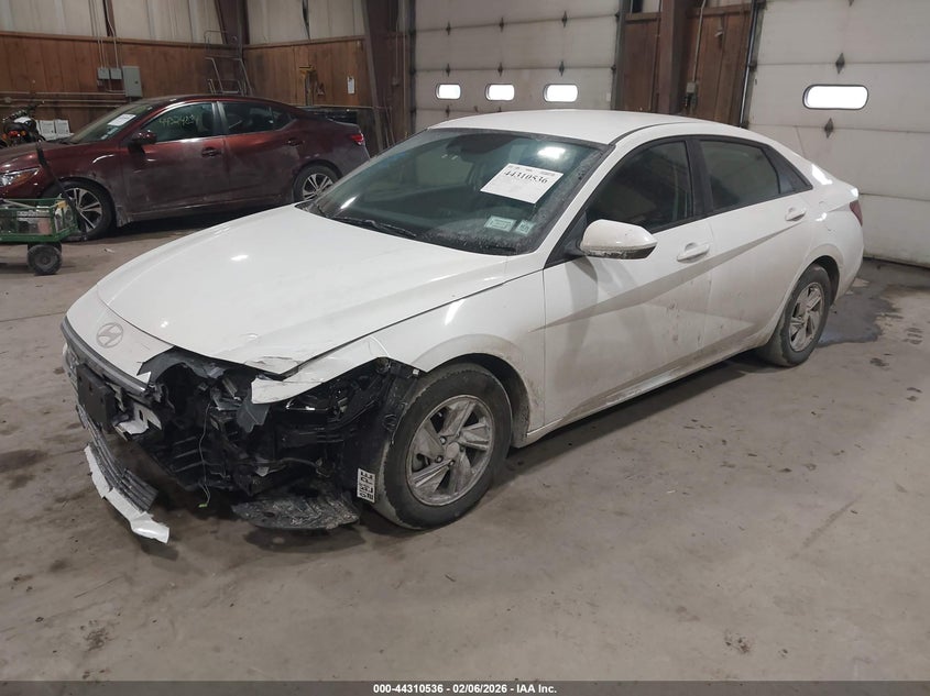 2025 Hyundai Elantra Se