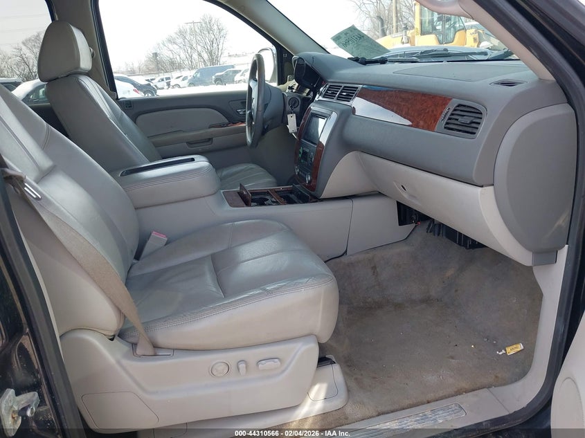 2008 Chevrolet Suburban 1500 Ltz