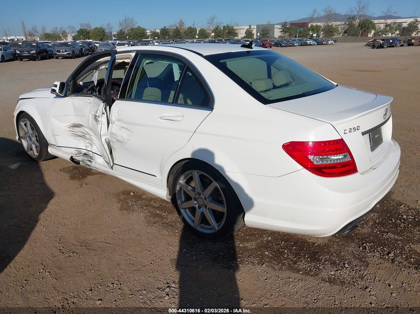 2014 Mercedes-Benz C 250 Sport