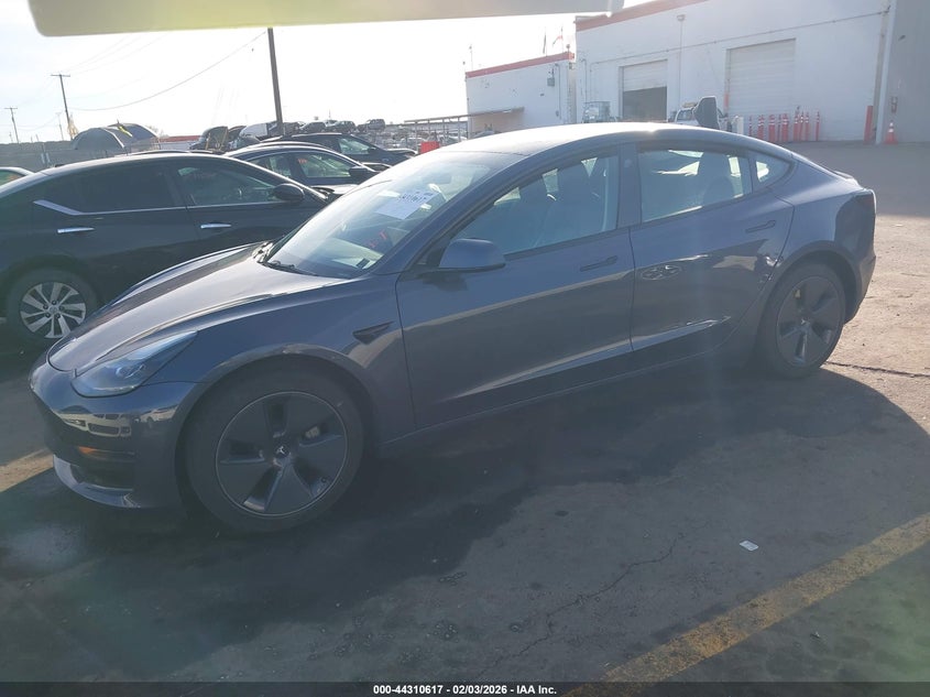 Vin: 5yj3e1ea0pf397095, lot: 44806997, tesla model 3 rear-wheel drive 20232
