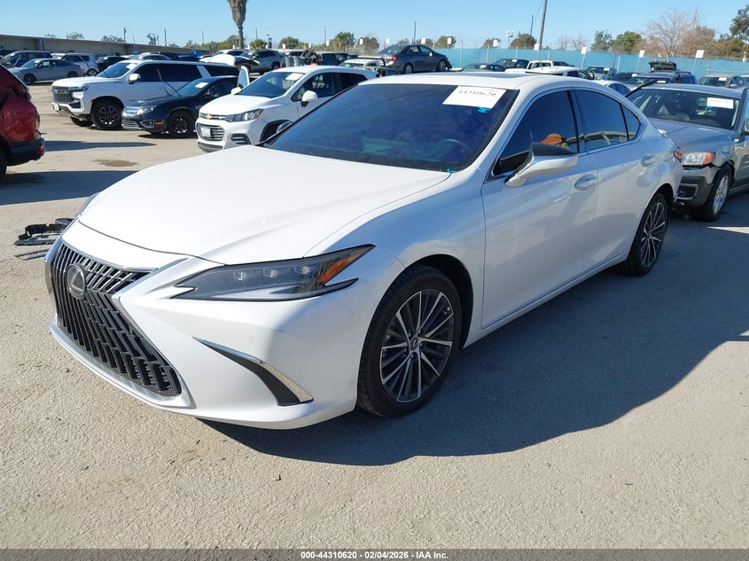 2025 Lexus ES 2.5 Es 300H white Lot 111044310620 Vin 58ADA1C1XSU055872