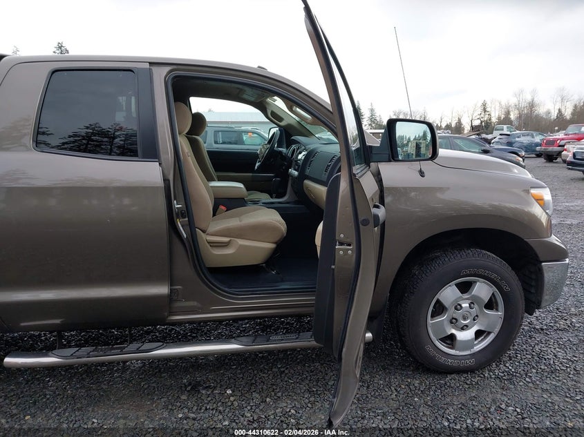 2013 Toyota Tundra Grade 4.6L V8