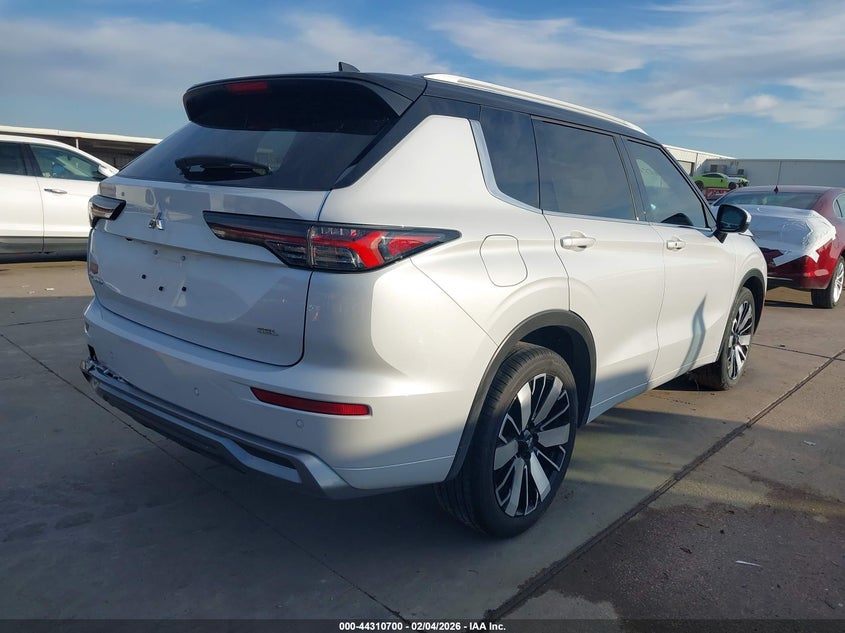 2025 Mitsubishi Outlander Sel 2.5 2Wd