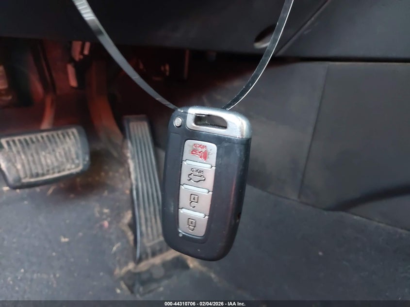 2014 HYUNDAI SONATA SEDAN 2.4L I-4 DI, DOHC, VVT, 190HP