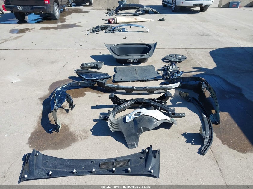 2025 Tesla Model 3 Long Range All-Wheel Drive VIN: 5YJ3E1EB4SF910267 Lot: 44310713