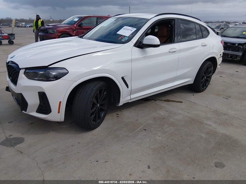 2023 BMW X4 xDrive30I