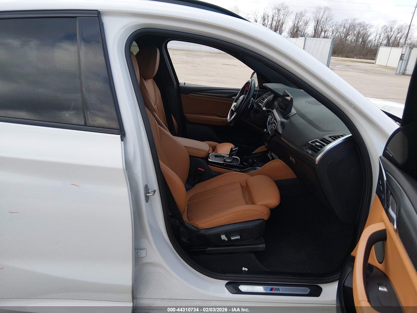 2023 BMW X4 xDrive30I