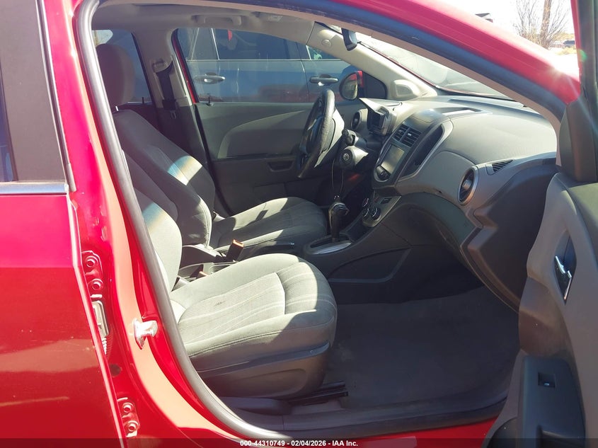 2015 Chevrolet Sonic Lt Auto