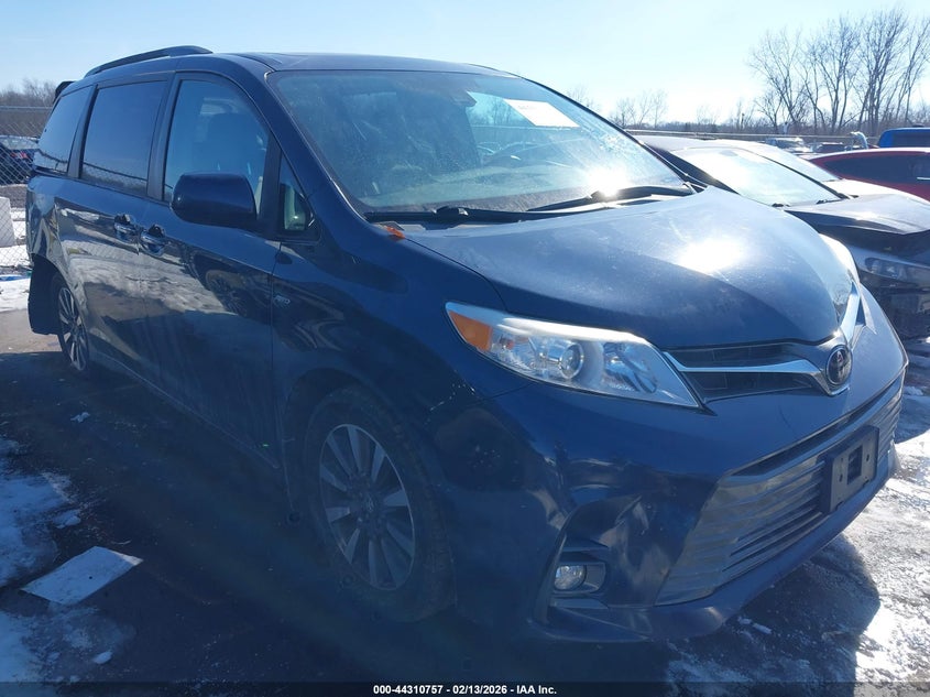 2018 Toyota Sienna Xle Premium 7 Passenger