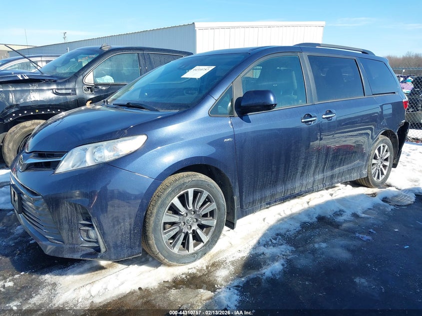 2018 Toyota Sienna Xle Premium 7 Passenger
