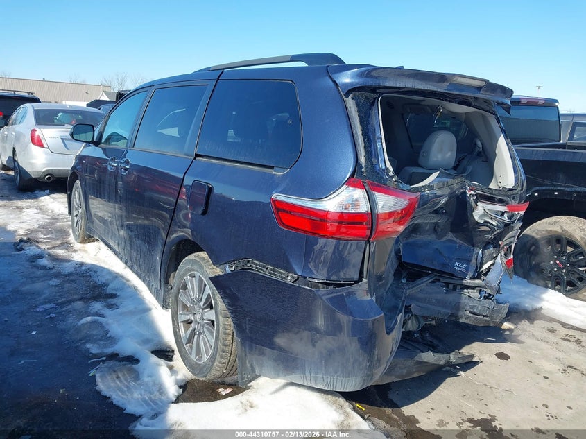 2018 Toyota Sienna Xle Premium 7 Passenger
