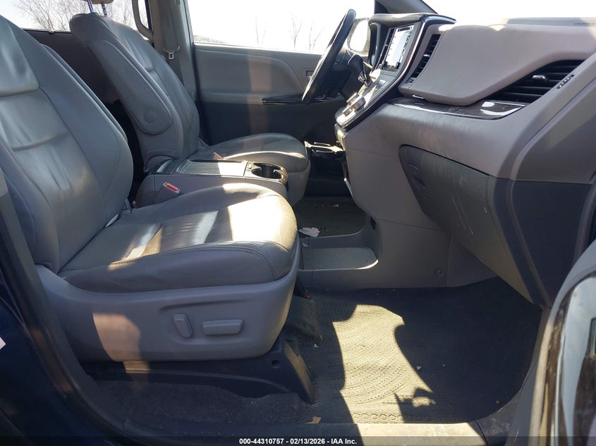 2018 Toyota Sienna Xle Premium 7 Passenger
