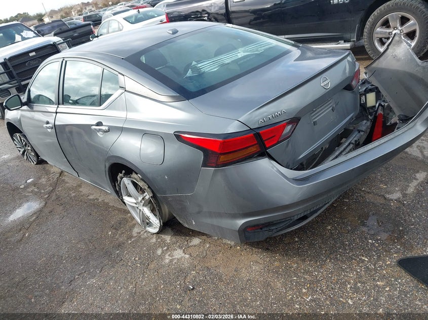 2023 Nissan Altima Sv Fwd