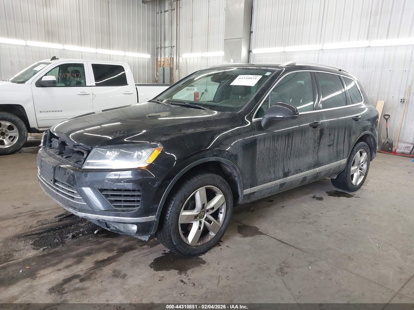 2017 Volkswagen Touareg V6 Wolfsburg Edition
