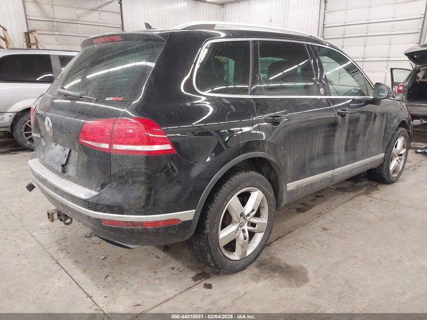 2017 Volkswagen Touareg V6 Wolfsburg Edition