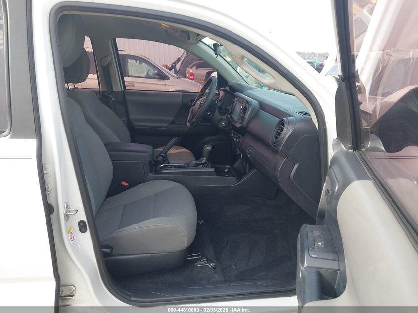 2018 Toyota Tacoma Sr