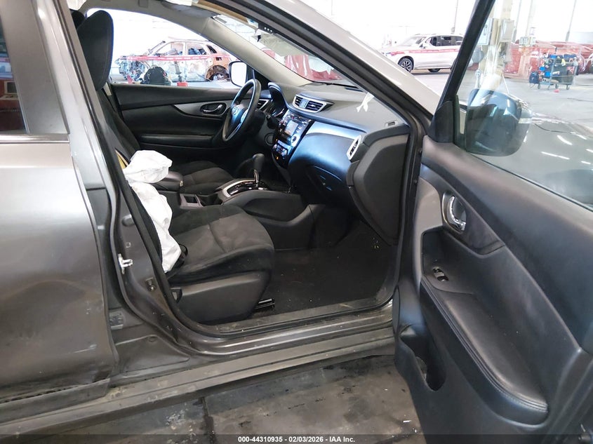 2015 Nissan Rogue Sv