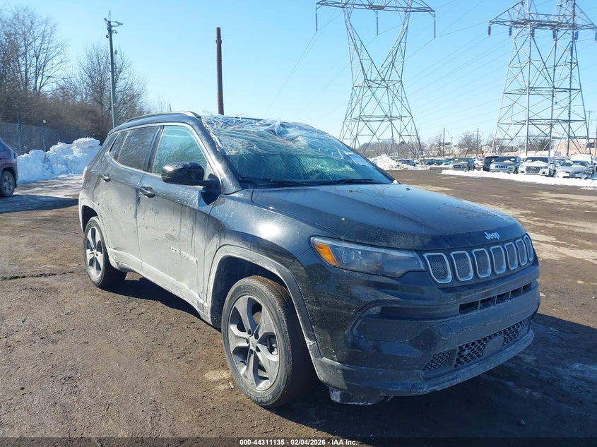 2022 Jeep Compass Latitude Lux 4X4