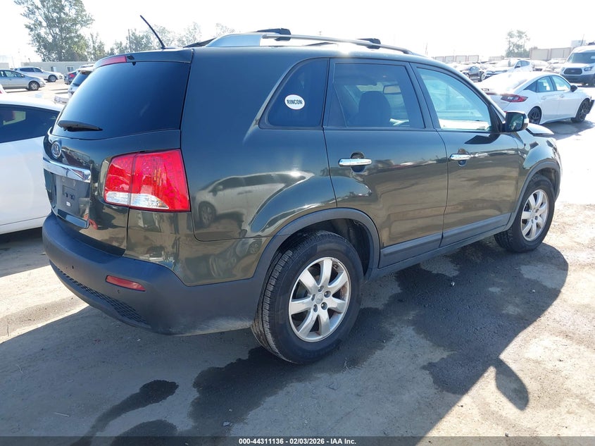 2012 KIA SORENTO auction photo 4