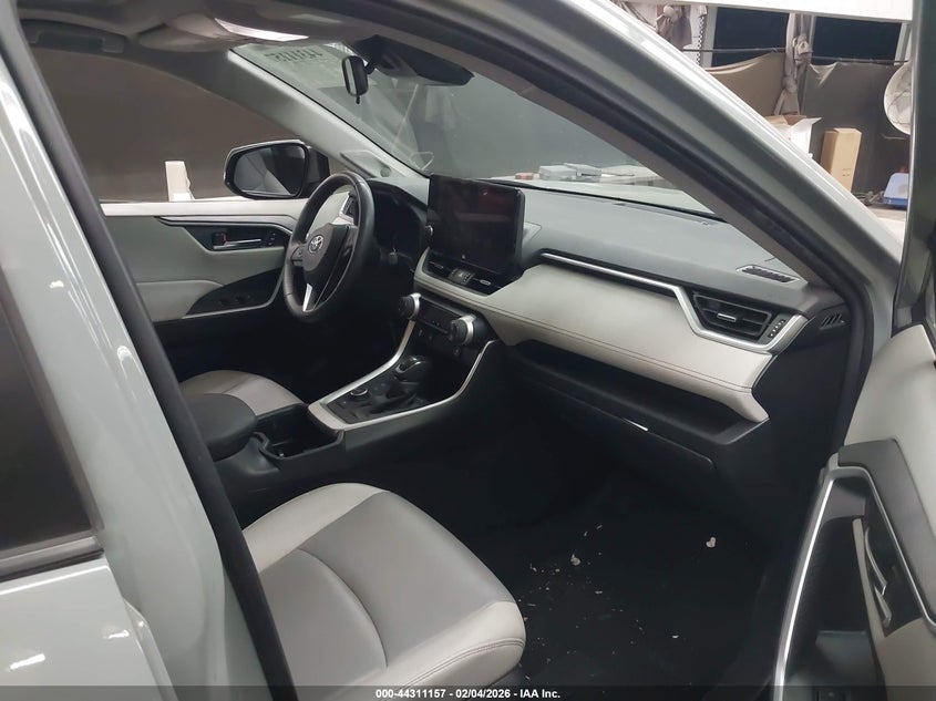 2023 Toyota Rav4 Hybrid Xle Premium