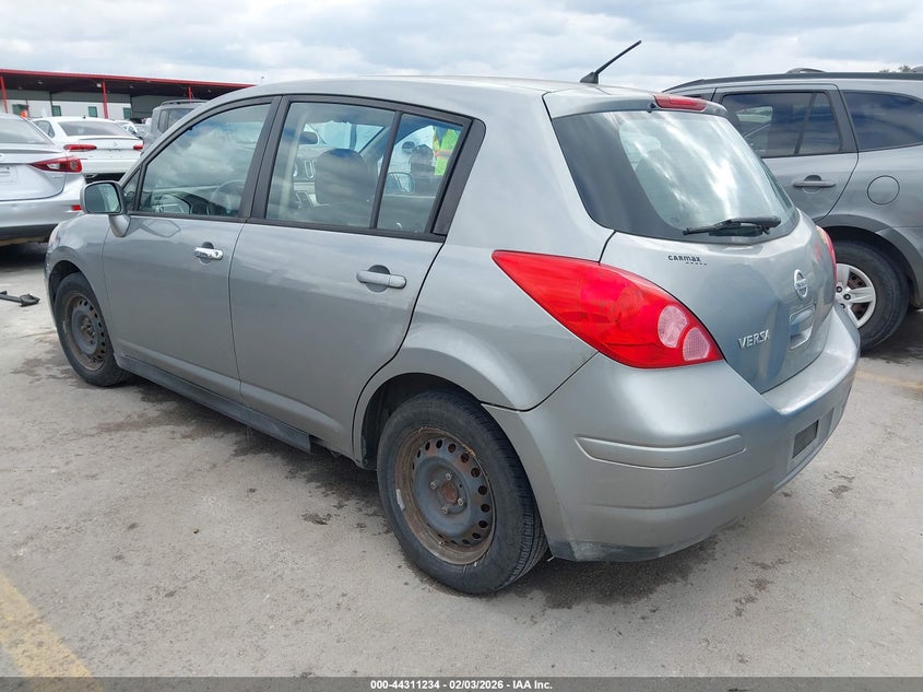 2012 Nissan Versa 1.8 S