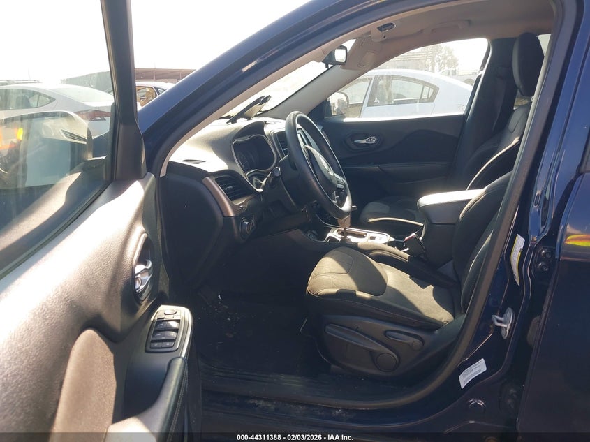 2014 Jeep Cherokee Sport