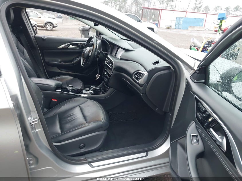 2018 Infiniti Qx30 Essential