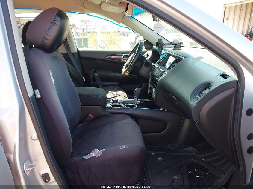 2015 Nissan Pathfinder S