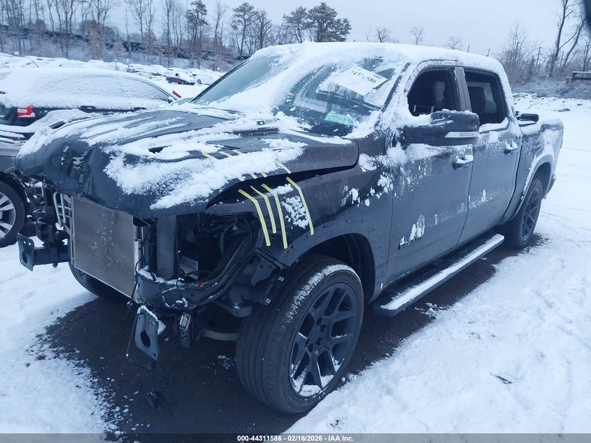 2020 Ram 1500 Laramie 4X4 5'7 Box