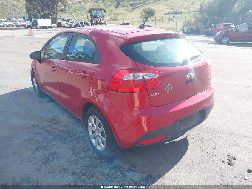 Vin: knadm5a31e6387297, lot: 44808029, kia rio lx 20143