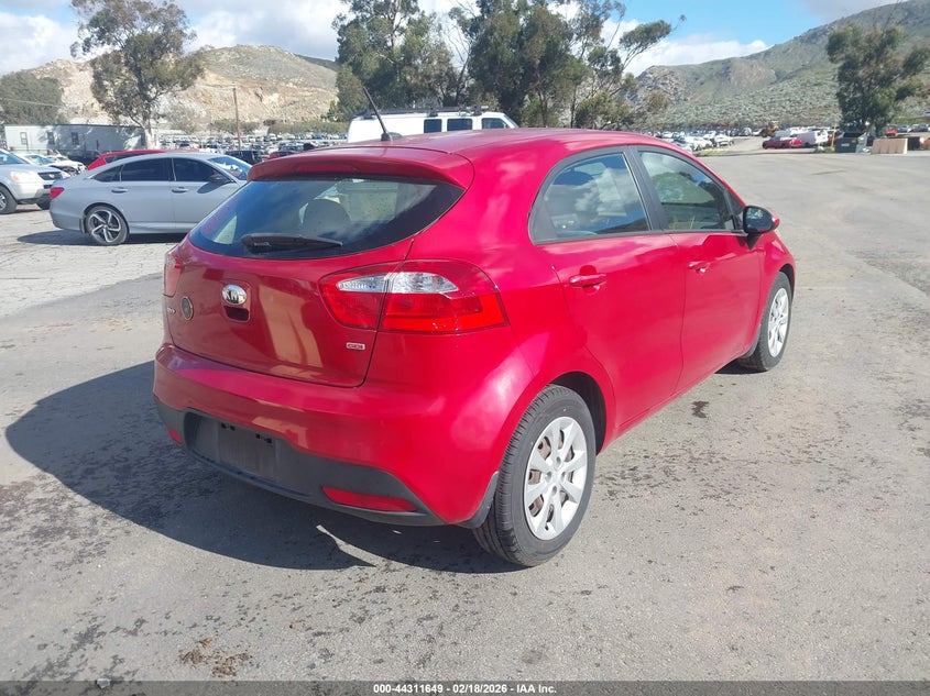 Vin: knadm5a31e6387297, lot: 44808029, kia rio lx 20144
