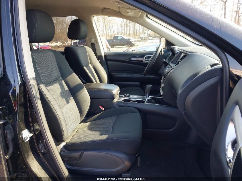 2018 Nissan Pathfinder S