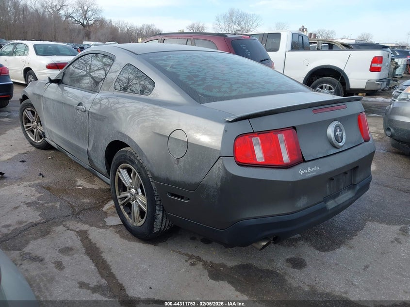 2011 Ford Mustang V6