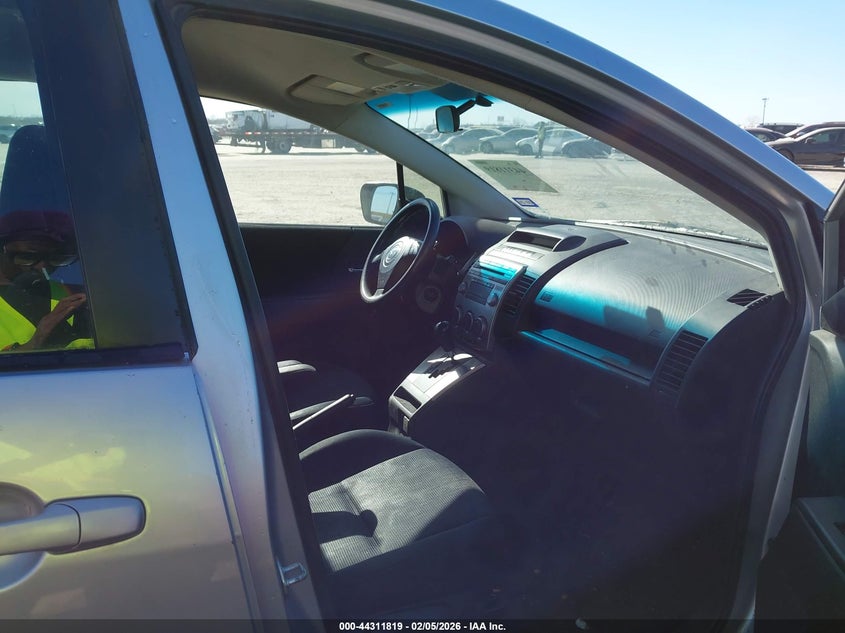 2008 Mazda Mazda5 Sport