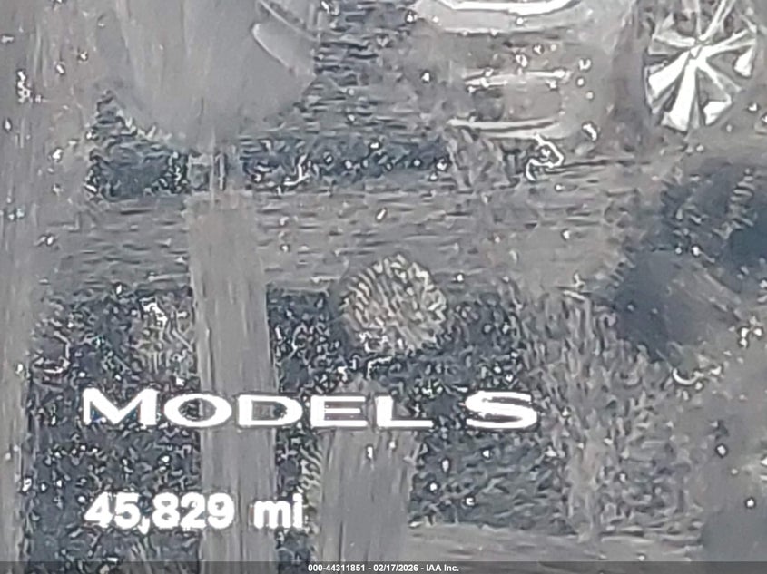 2022 Tesla Model S Dual Motor All-Wheel Drive VIN: 5YJSA1E55NF473367 Lot: 44311851