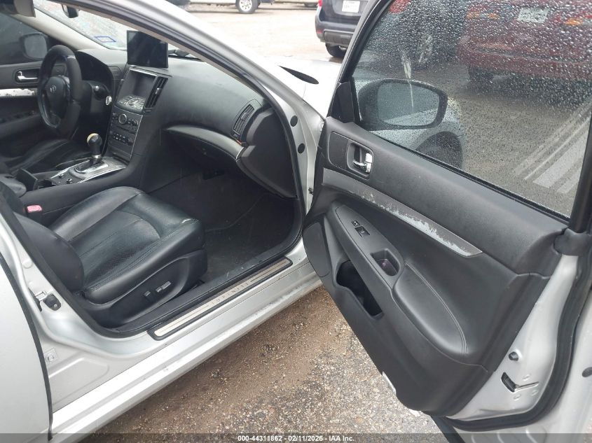 2011 Infiniti G37 Journey