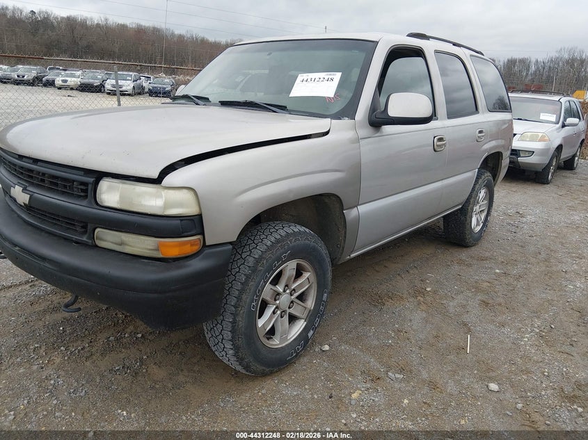 2004 GMC Yukon Sle