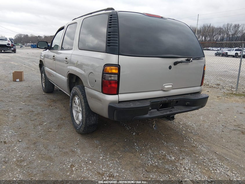 2004 GMC Yukon Sle