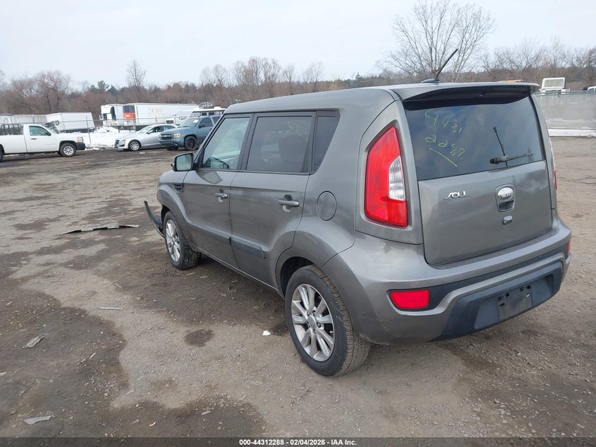 2013 Kia Soul +