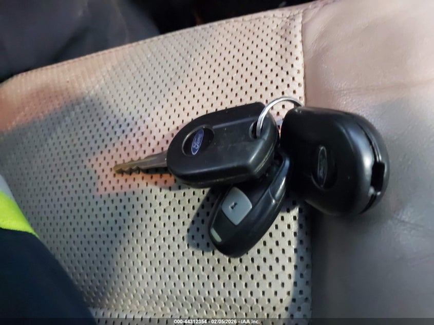 2008 Ford Taurus X Sel VIN: 1FMDK05W18GA20703 Lot: 44312354