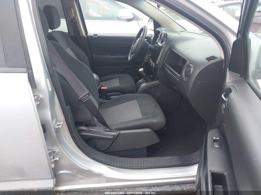 2012 Jeep Compass Sport