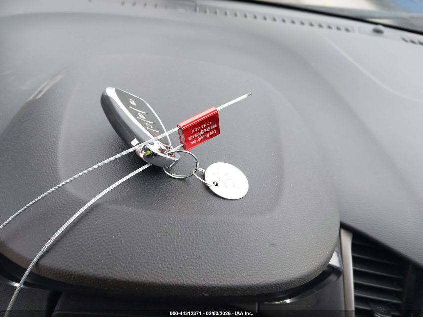 2020 Chevrolet Trax Awd Lt VIN: 3GNCJPSB0LL156247 Lot: 44312371