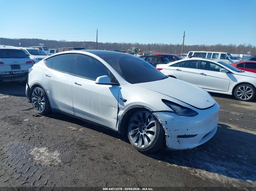 2022 Tesla Model Y Performance Dual Motor All-Wheel Drive